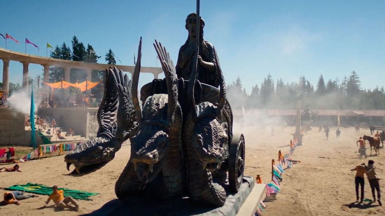 Disney+ no pierde el tiempo y decide estrenar en menos de un año la nueva temporada de su mejor serie de fantasía