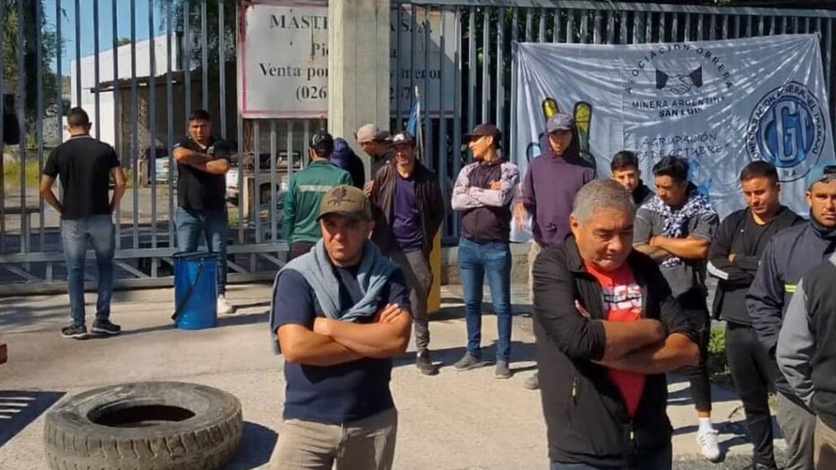 Alerta amarilla en provincias: se agudiza la crisis de la industria y aumenta la conflictividad