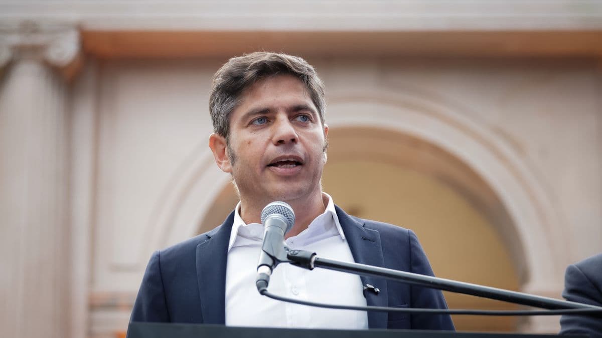 Axel Kicillof: «Asistimos a un plan de exterminio del sistema productivo y del turismo»