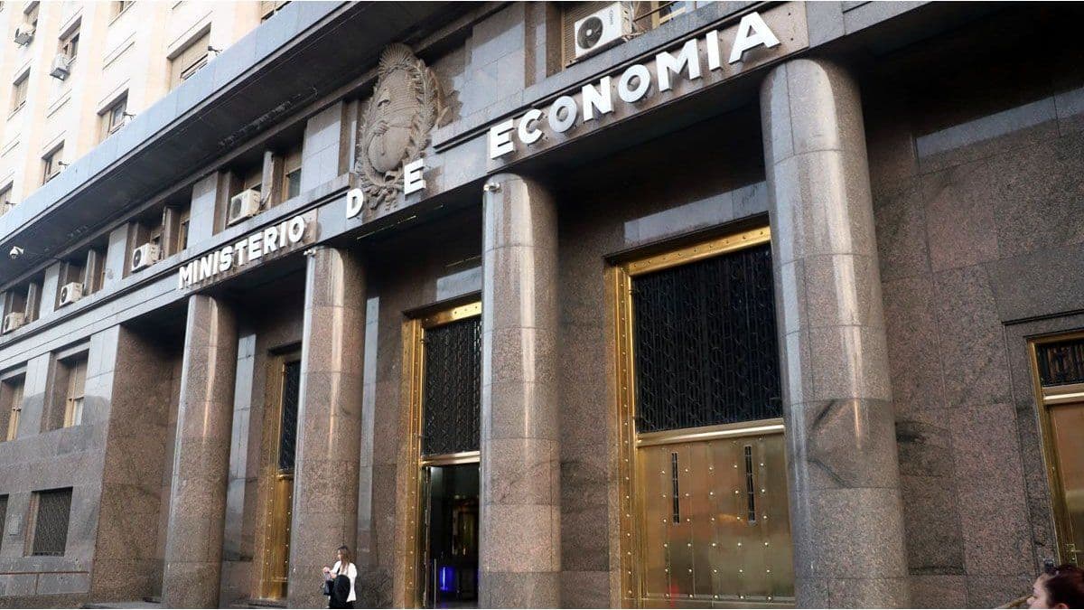 Deuda en pesos: Economía definió los instrumentos con los que enfrentará vencimientos por unos $9,6 billones