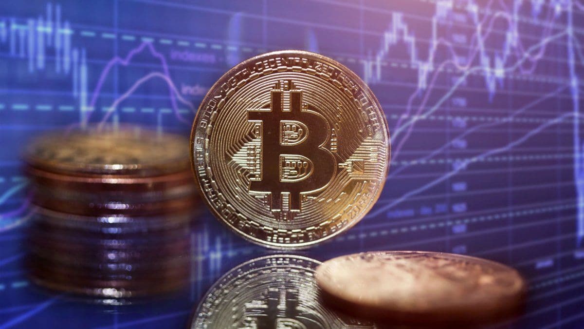 Bitcoin continúa limitado por la guerra en Medio Oriente y apenas alcanza los u$s67.000