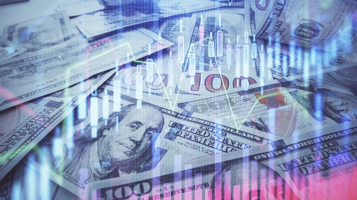 El dólar blue sufrió su mayor caída diaria en tres semanas y quedó a tiro del billete en el Banco Nación