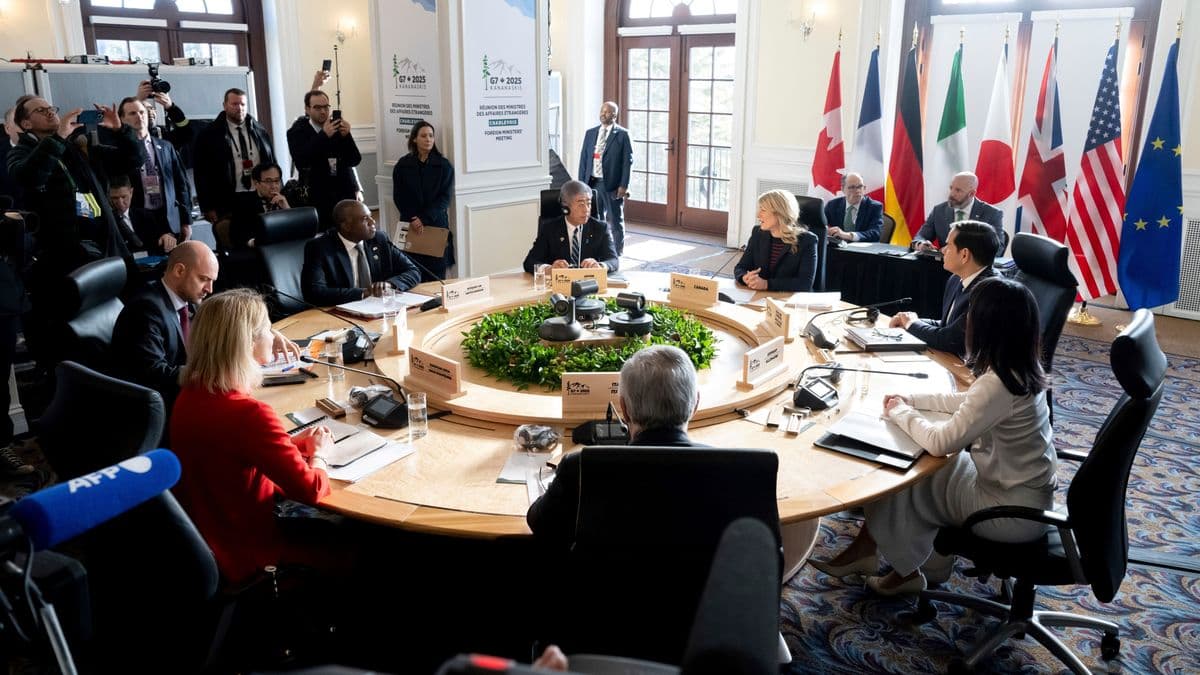 El G7 instó a Irán a detener sus ataques de inmediato y busca destrabar la crisis del estrecho de Ormuz