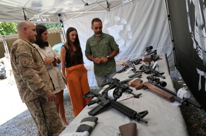 El gobierno de Santa Fe cree que una banda pretendía matar a Pullaro con fusiles de alto poder