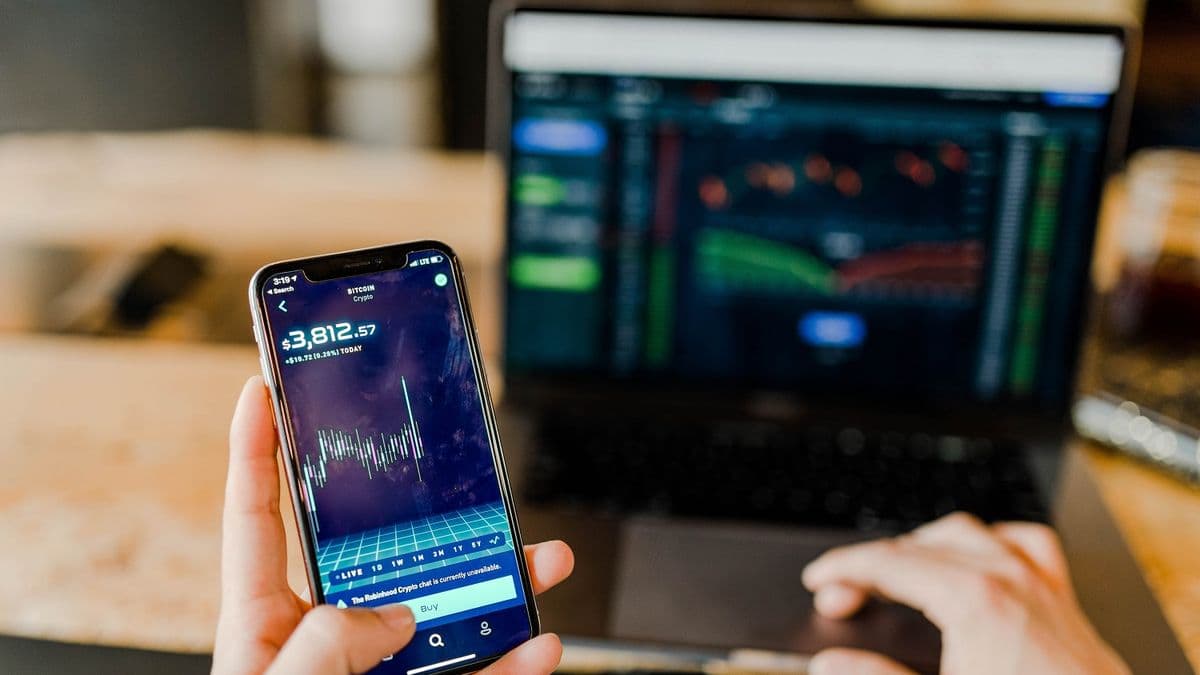 Las fintech cripto buscan reconvertirse para ingresar al mercado de las finanzas tradicionales