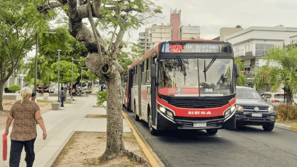 Provincias: cae el número de pasajeros del transporte público y presiona el precio del boleto
