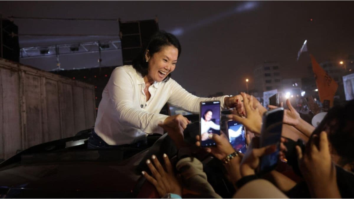 Elecciones en Perú: candidatos de derecha se consolidan en la cima de las encuestas