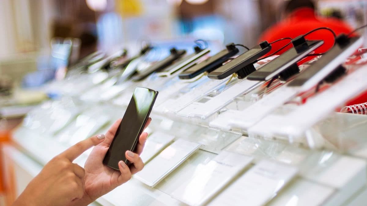 Estos celulares van a tener que despedirse de WhatsApp durante abril 2026