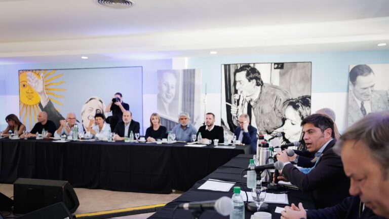 Axel Kicillof asumiÃ³ la conducciÃ³n del PJ bonaerense y llamÃ³ a "ponerse de acuerdo en puntos comunes"