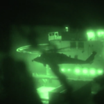 EEUU difundió el abordaje nocturno de un grupo de marines a un buque petrolero iraní