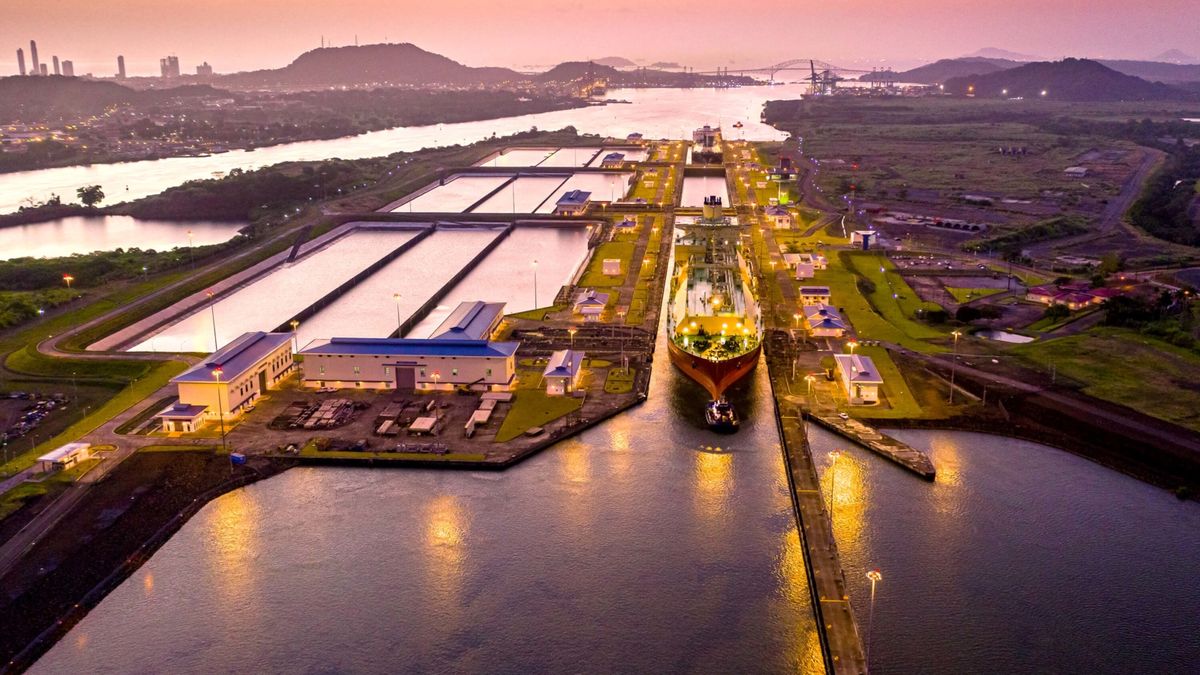 El canal de Panamá en disputa: se reavivó la tensión con China y su tráfico empezó a acumularse