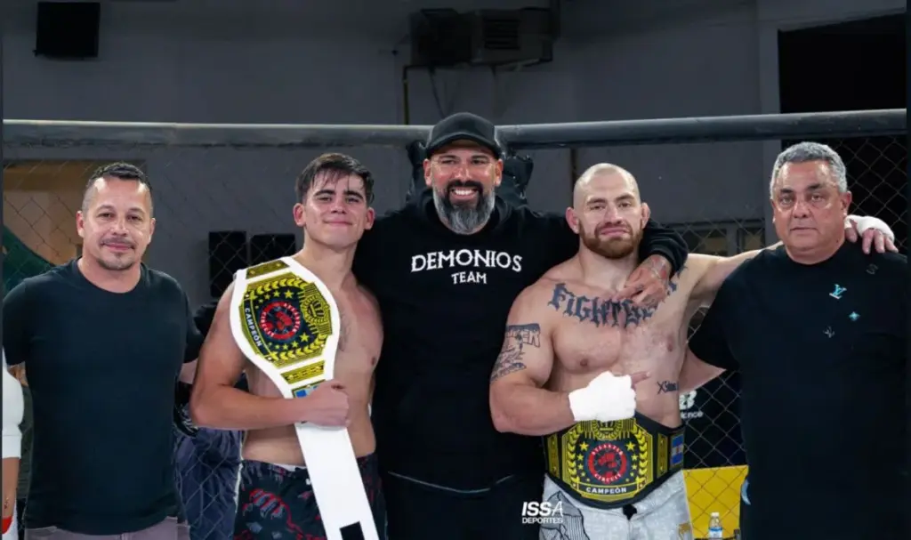 Esteban Acebes se consagró campeón profesional del AFC en Rada Tilly