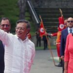 Gustavo Petro viajó a Venezuela y tuvo su primer encuentro con Delcy Rodríguez