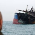 Irán promete "golpes demoledores" y ataca tres buques en el estrecho de Ormuz