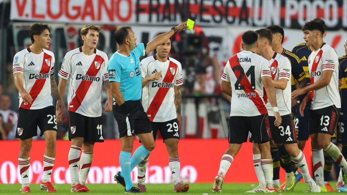 La fuerte crítica de Javier Castrilli por el polémico final del River-Boca: ¿fue penal en la última jugada