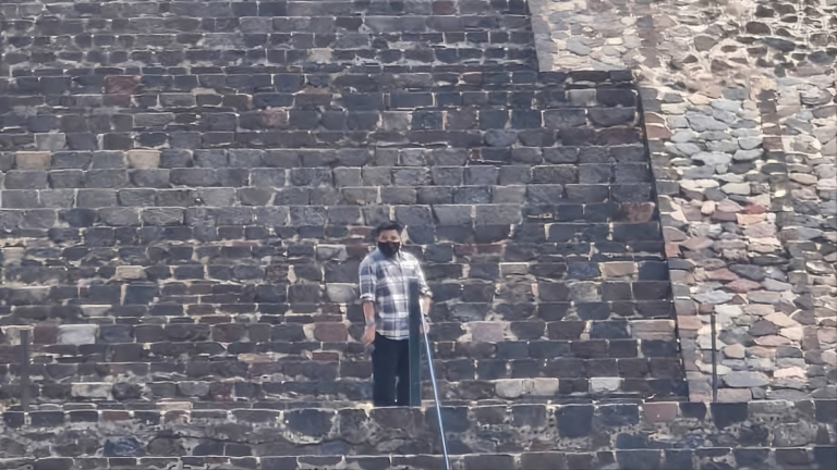 Tiroteo en México: un hombre mató a una turista desde una pirámide prehispánica y se suicidó