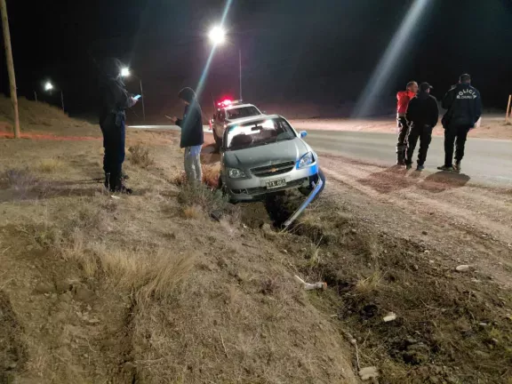 Alcoholemia positiva en un despiste registrado cerca del mirador del Cerro Chenque durante la madrugada
