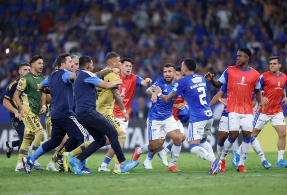 Altas multas a Boca y Cruzeiro