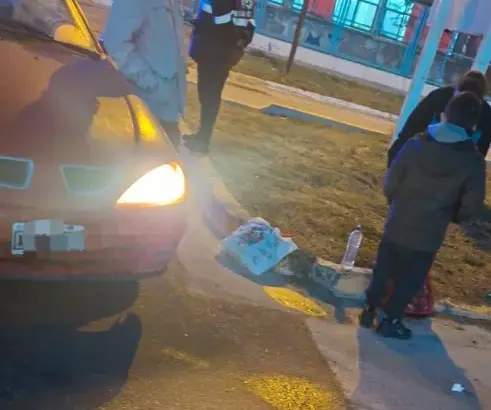 Atropellaron a un nene de 6 años en Rawson cuando su madre lo llevaba a la escuela