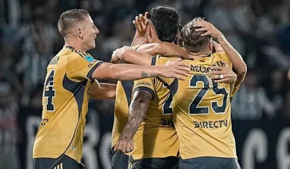Boca comienza su sueño en Chile enfrentando a Universidad Católica