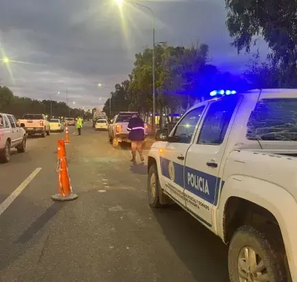 Colisión múltiple en un cruce transitado de Comodoro