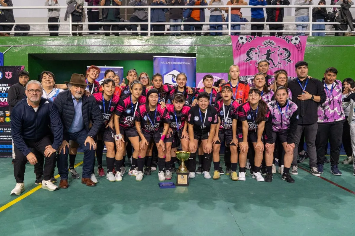 Comodoro vivió durante una semana el mejor futsal femenino del país coronando a Mendoza tetracampeón