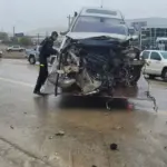 Dos autos chocaron cerca de Rada Tilly y un hombre terminó hospitalizado