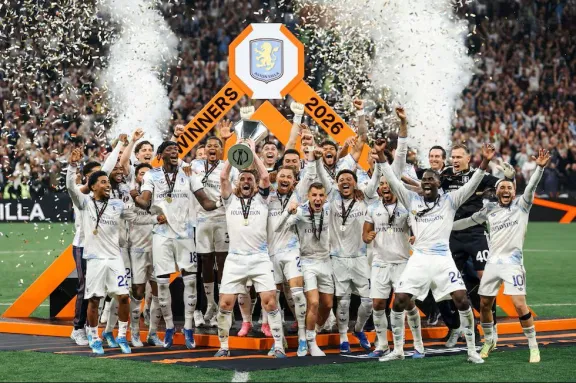 El Aston Villa del “Dibu” Martínez aplastó al Friburgo y es el nuevo dueño de la Europa League