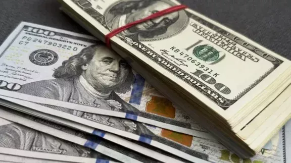 El dólar sigue en alza pese a intervención del Tesoro de Estados Unidos