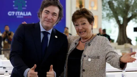 El FMI destaca avances, pero exige más reservas a Argentina para evitar oscilaciones del dólar
