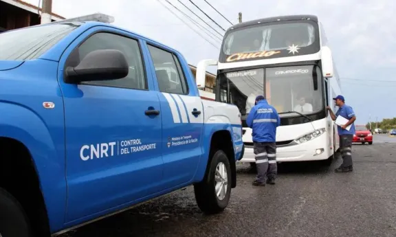 El gobierno transforma la CNRT en Agencia de Control de Concesiones y Servicios Públicos