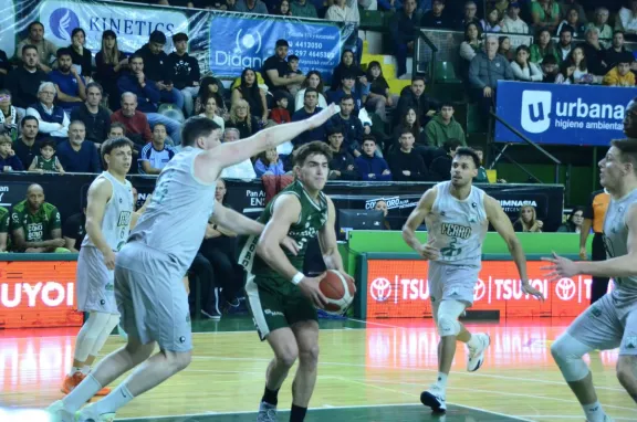 Gimnasia quedó -10 en el primer tiempo