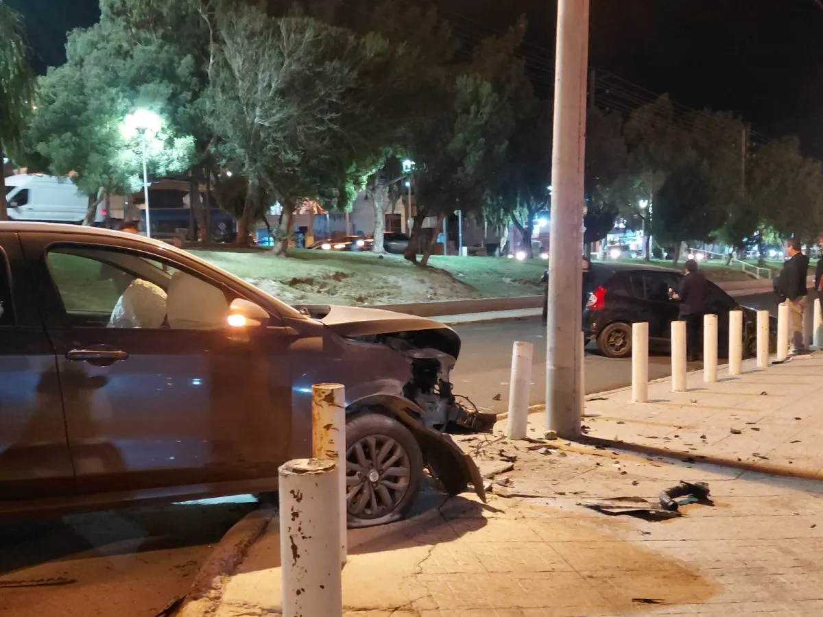 Habrían encontrado drogas en uno de los vehículos involucrados en el choque