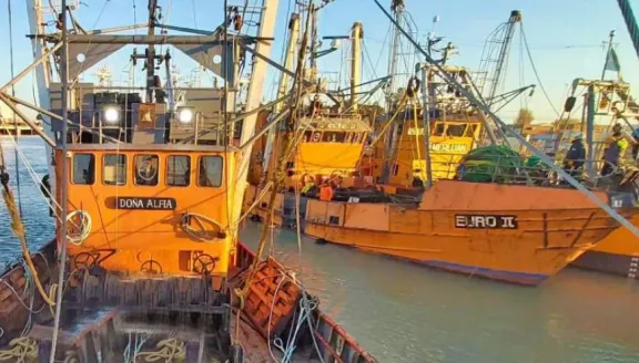 La CAFACH cerró acuerdo con el SICONARA y Capitanes de barco para la temporada de pesca