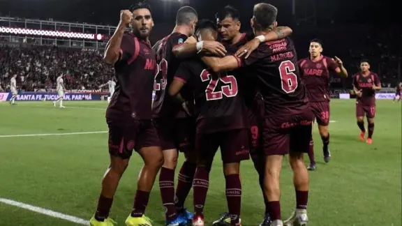 Lanús juega en Brasil ante Mirassol