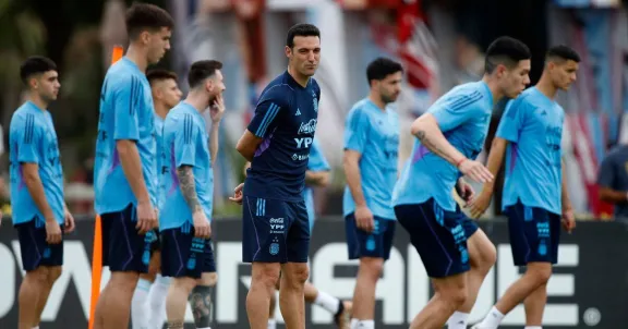 Lionel Scaloni comienza a definir la lista de la Selección
