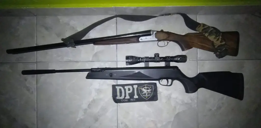 Megaoperativo en Comodoro: secuestran armas, droga y una camioneta robada