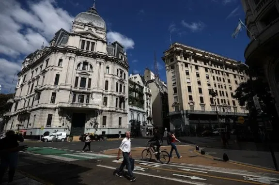 Mercados al alza pese a la incertidumbre