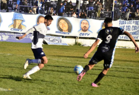 Newbery, con la guardia alta