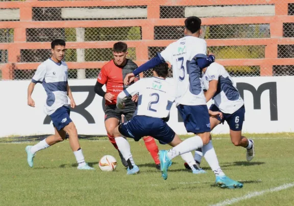 Newbery y Rada Tilly, con horario confirmado