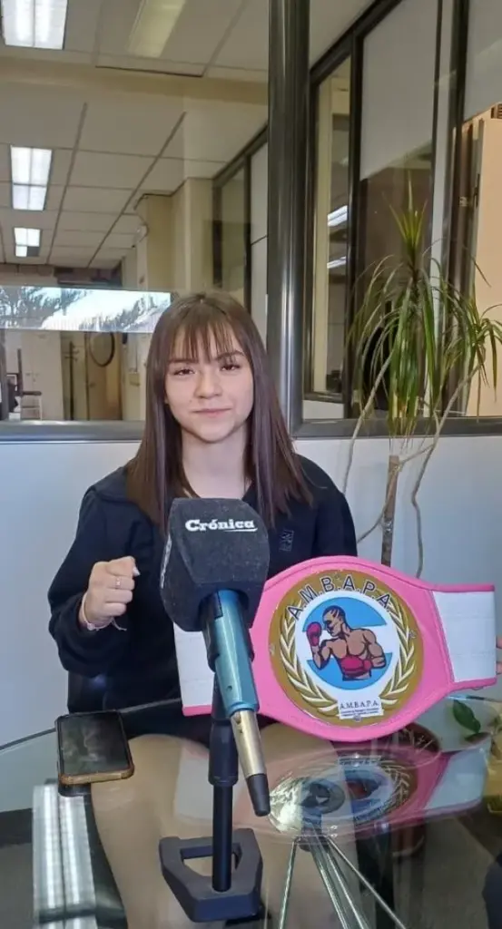 “Quiero llegar a ser campeona profesional de boxeo”