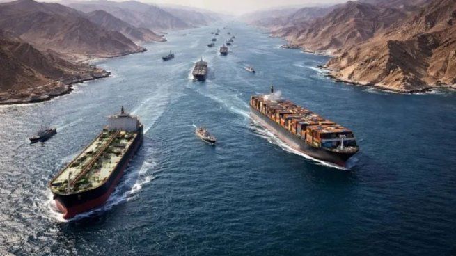 Reino Unido y Francia encabezan una estrategia mundial para reabrir el estrecho de Ormuz