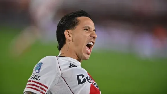 River mostró otra imagen y clasificó a semifinales