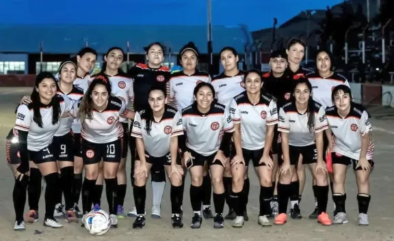 Se viene la tercera para el femenino