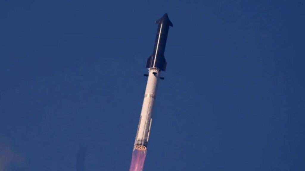 SpaceX lanzó su última versión del Starship tras una prueba clave para la NASA y la carrera espacial de EEUU