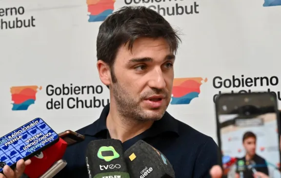Torres convoca a diputados a consensuar una postura común por Chubut
