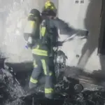 Voraz incendio destruyó una vivienda en Rawson
