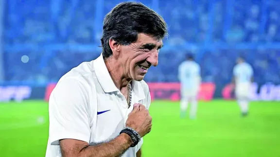 Boca tanteó a Gustavo Costas