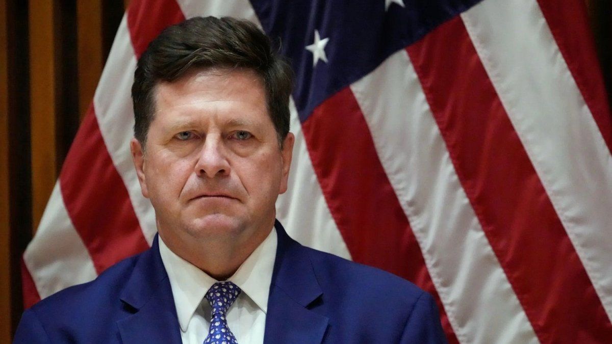 Donald Trump nominó a Jay Clayton como nuevo director de Inteligencia Nacional de EEUU