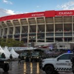 México activa el plan de seguridad más grande de su historia por el Mundial 2026: blindaje de sedes, 100,000 efectivos, 33 megadrones y 24 aviones especiales para cuidar jugadores, aficionados y población local